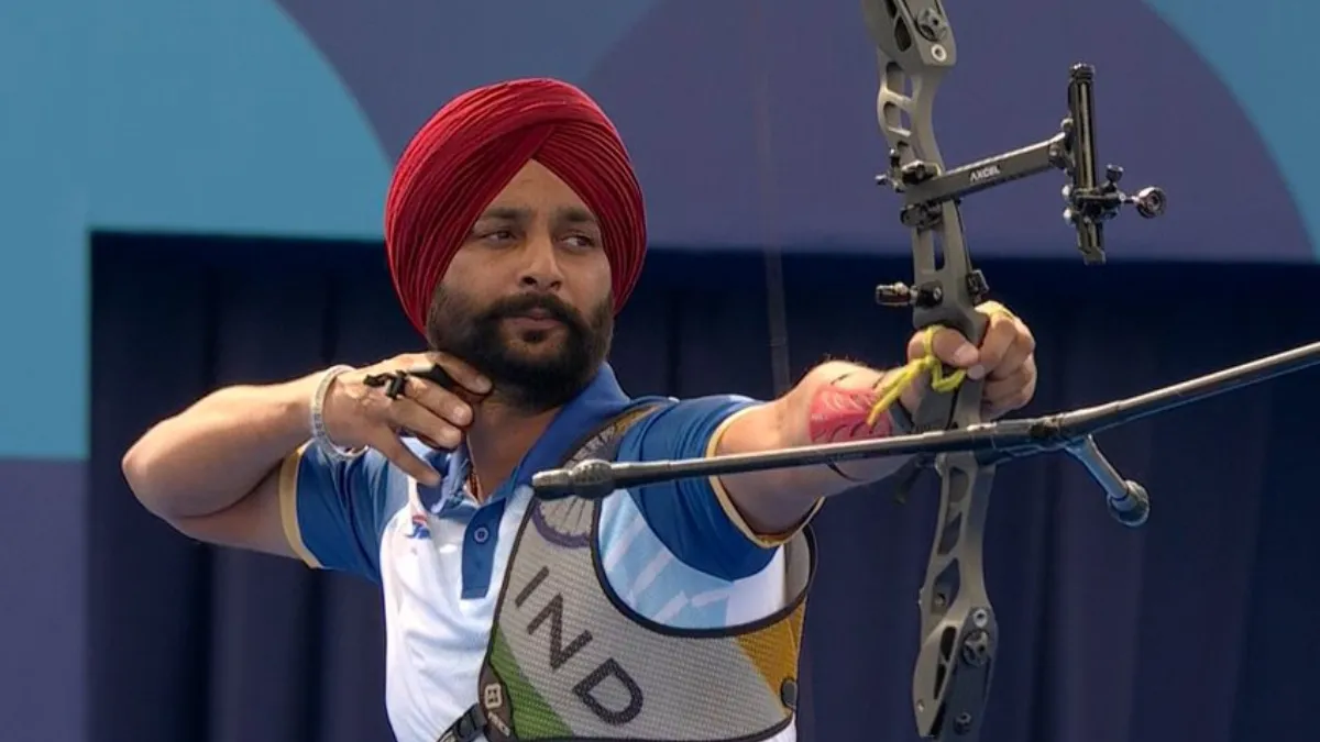 harvinder-singh-bags-gold-medal-in-mens-individual-recurve-open-competition-of-paris-paralympics